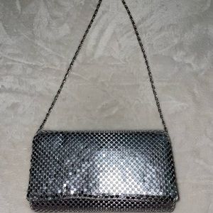🌟Jessica McClintock Silver Clutch